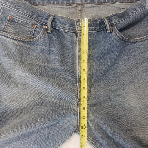 Levi's 550 Relaxed Fit Men's Mid Rise Light Wash  Denim Blue Jean's Size 40x30 - Picture 8 of 12
